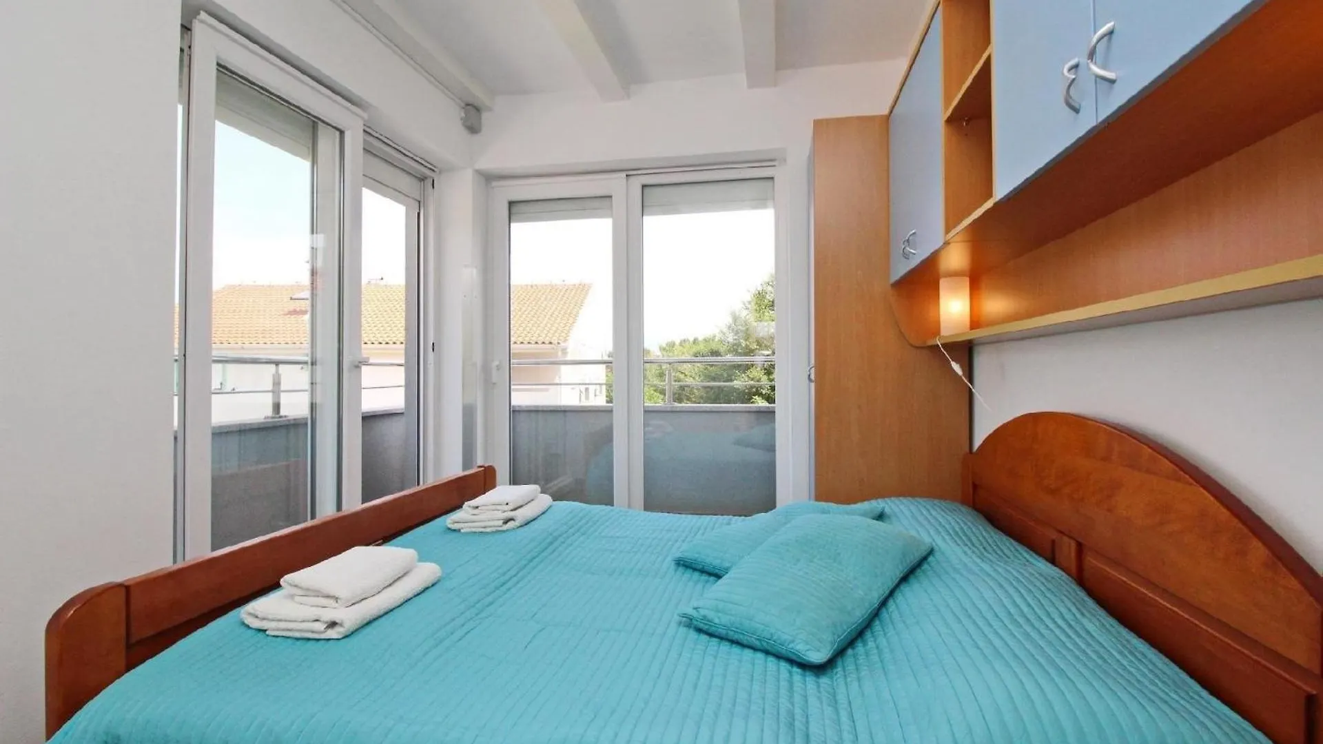 Apartment Wohnung In Baska Mit Eigenem Balkon - B44470